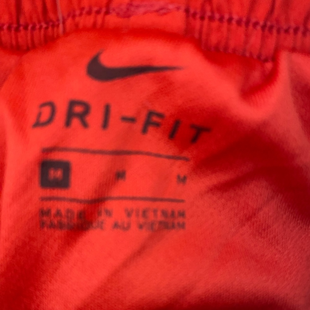 Nike Red Medium Dri-Fit Shorts - Picture 3 of 3